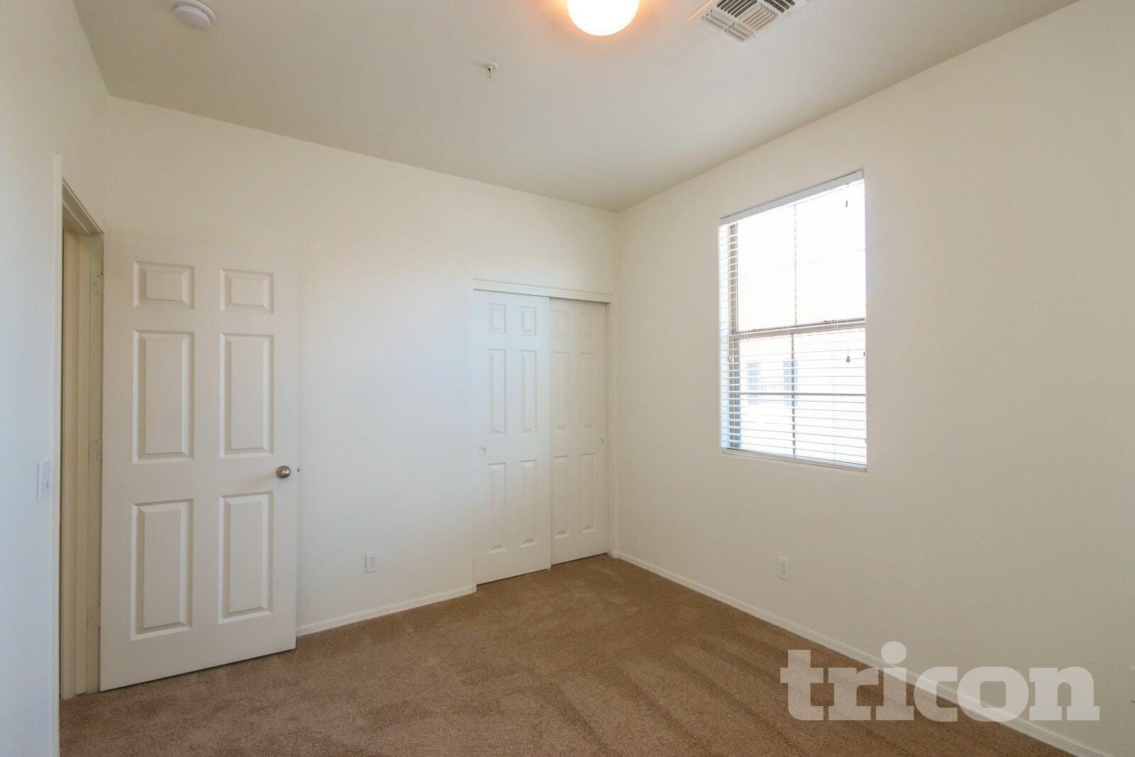 Building Photo - 1250 S Rialto