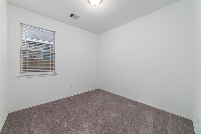 Building Photo - 23022 Bright Lgt Ln