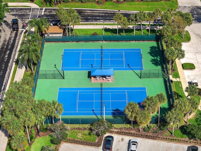 Building Photo - 1501 Marina Isle Way