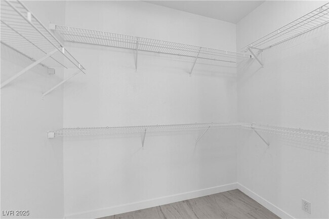 Building Photo - 8739 Villa Jeremiah Ln