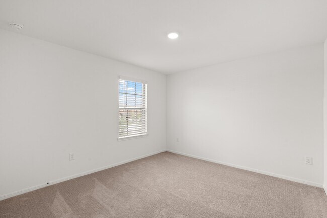 Building Photo - 21131 Turtle Gln Ln