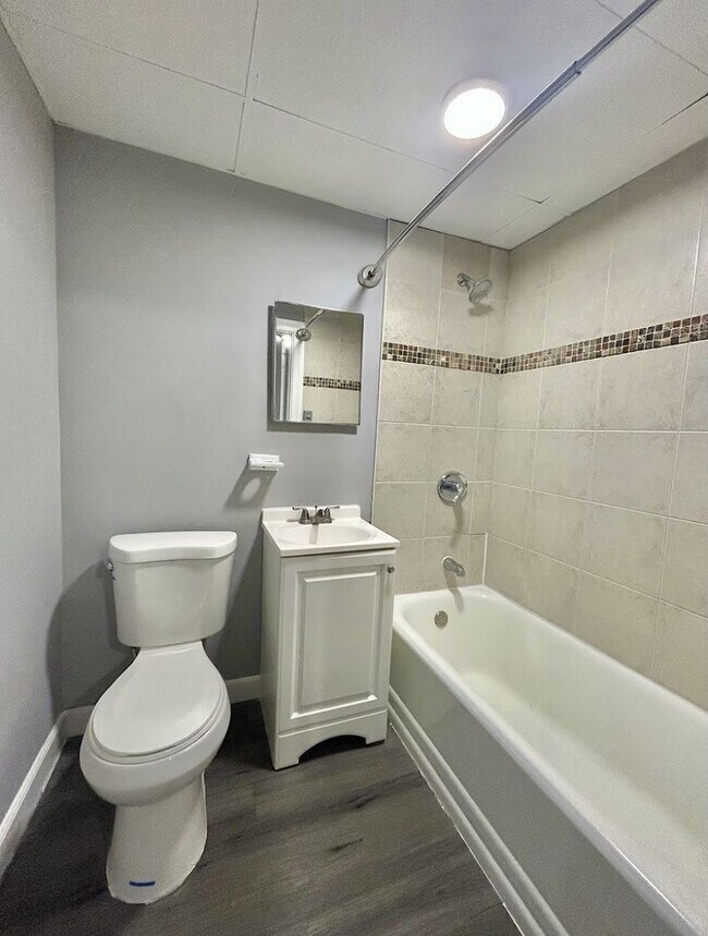 Building Photo - 45 S Miami Ave