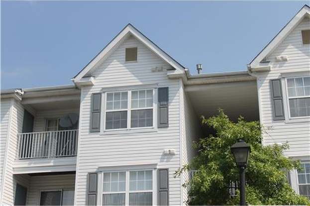 Building Photo - 1335 Waterford Dr