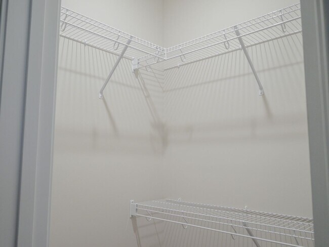 Building Photo - 140 Griffith Lane