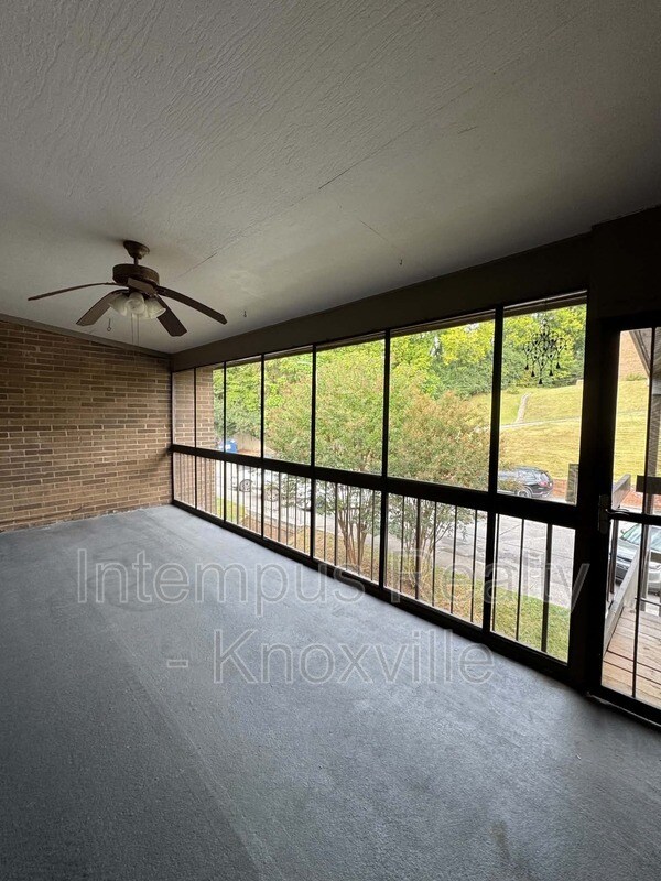 Building Photo - 534 Berlin Dr