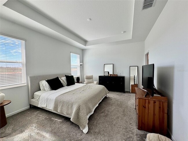 Building Photo - 3024 Armstrong Ave