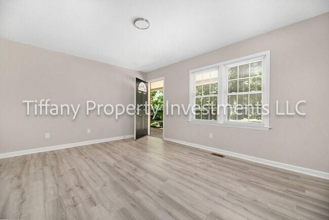 Building Photo - 8901 Richardson King Rd