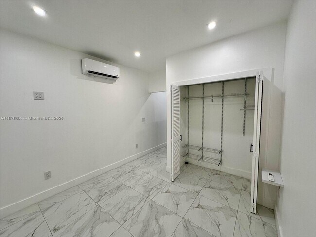 Building Photo - 1309 NW 55th Terrace