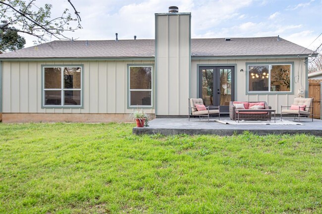 Building Photo - 5505 Porsche Ln