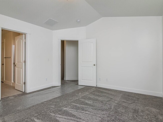Building Photo - 2299 N 3720 W