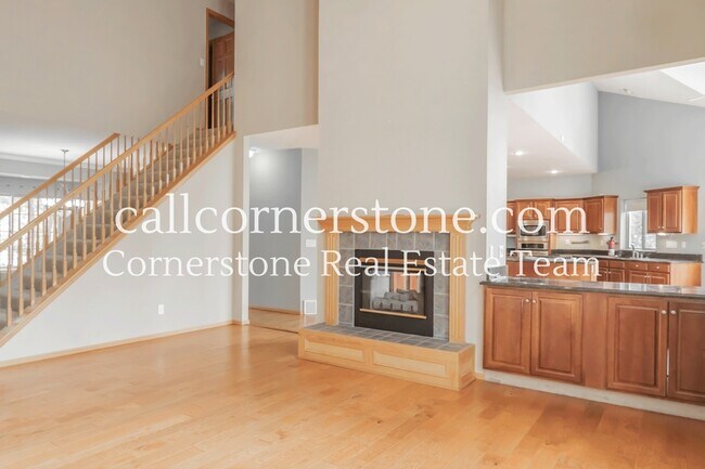 Building Photo - 5535 Jarman St