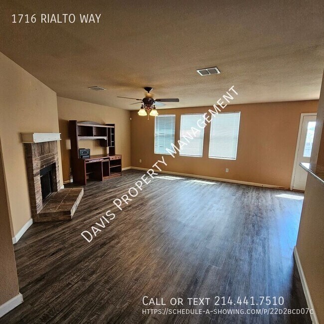Building Photo - 1716 Rialto Way
