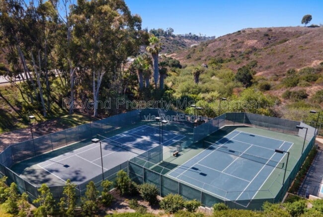 Building Photo - 7056 Park Mesa Way