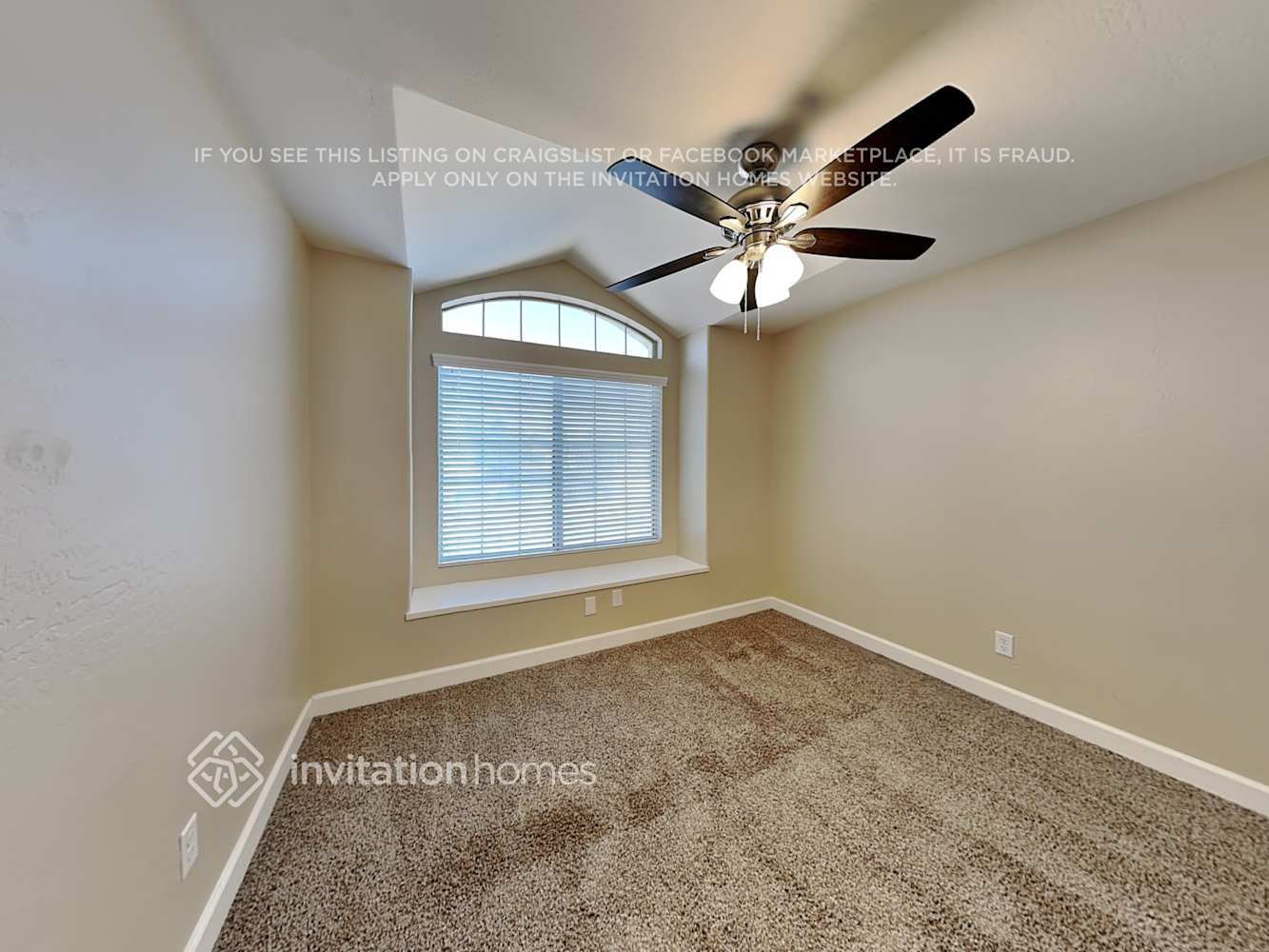 Building Photo - 1140 N Leoma Ln