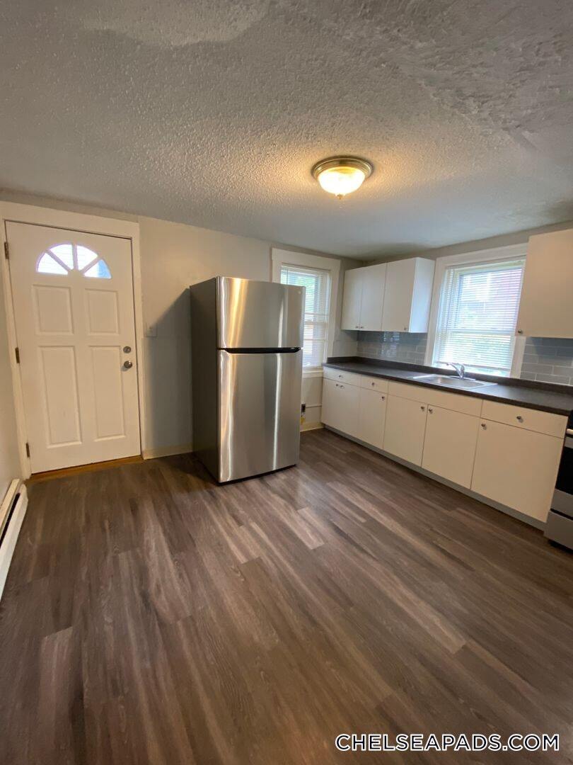 Building Photo - 15 Shurtleff St