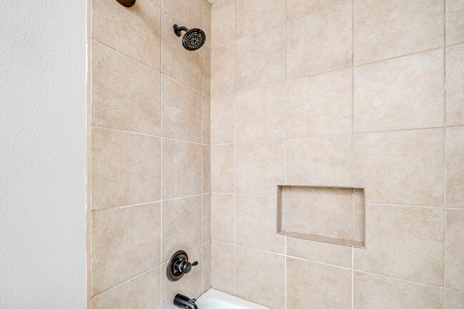 Building Photo - 2903 Savoy Pl