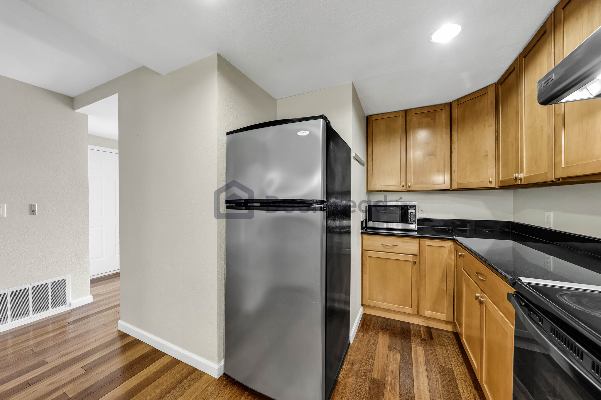 Building Photo - 641 Stonegate Dr