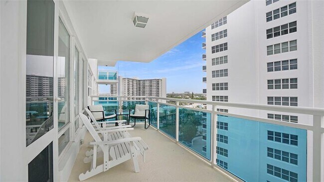 Building Photo - 3430 Galt Ocean Dr