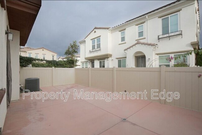 Building Photo - 4104 Vela Wy