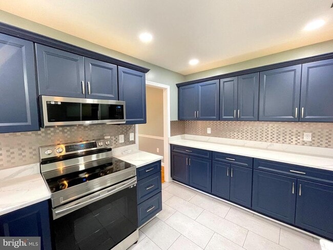 Building Photo - 9457 Boyds Turn Rd