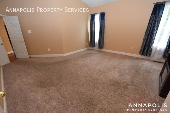Building Photo - 1606 Stern Ct