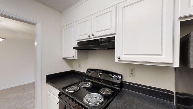 Kitchen - Pineville Place