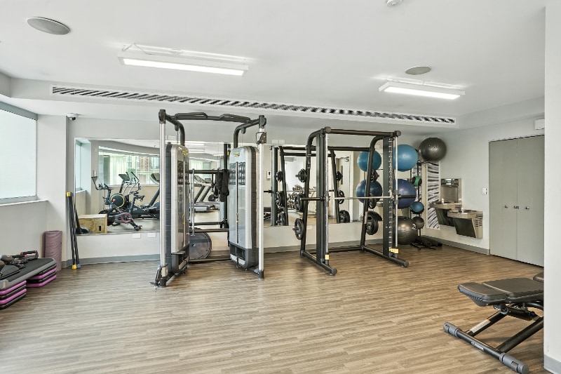 Building Photo - 438 W Huron St