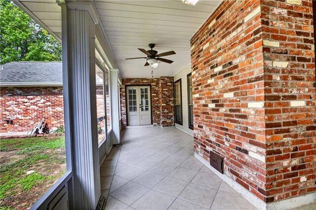 Building Photo - 401 Starling Dr