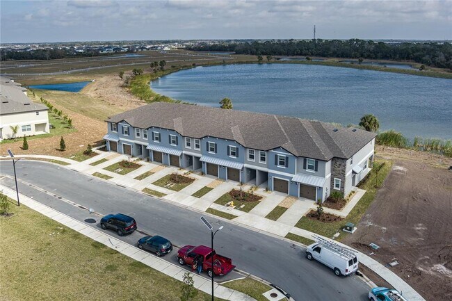 Building Photo - 10964 65th Ter E