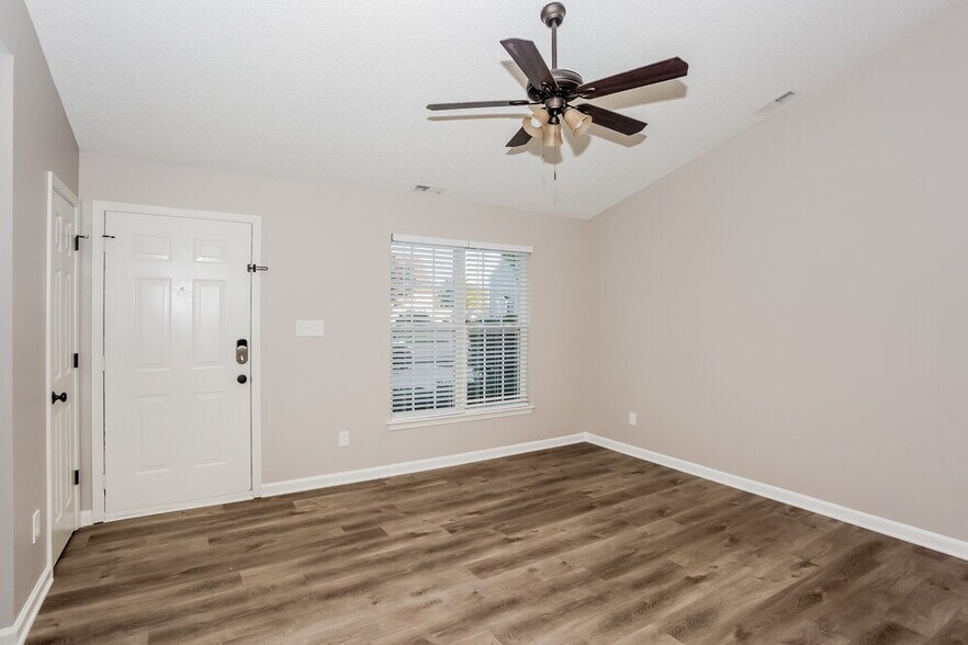 Building Photo - 4271 Barley St SW