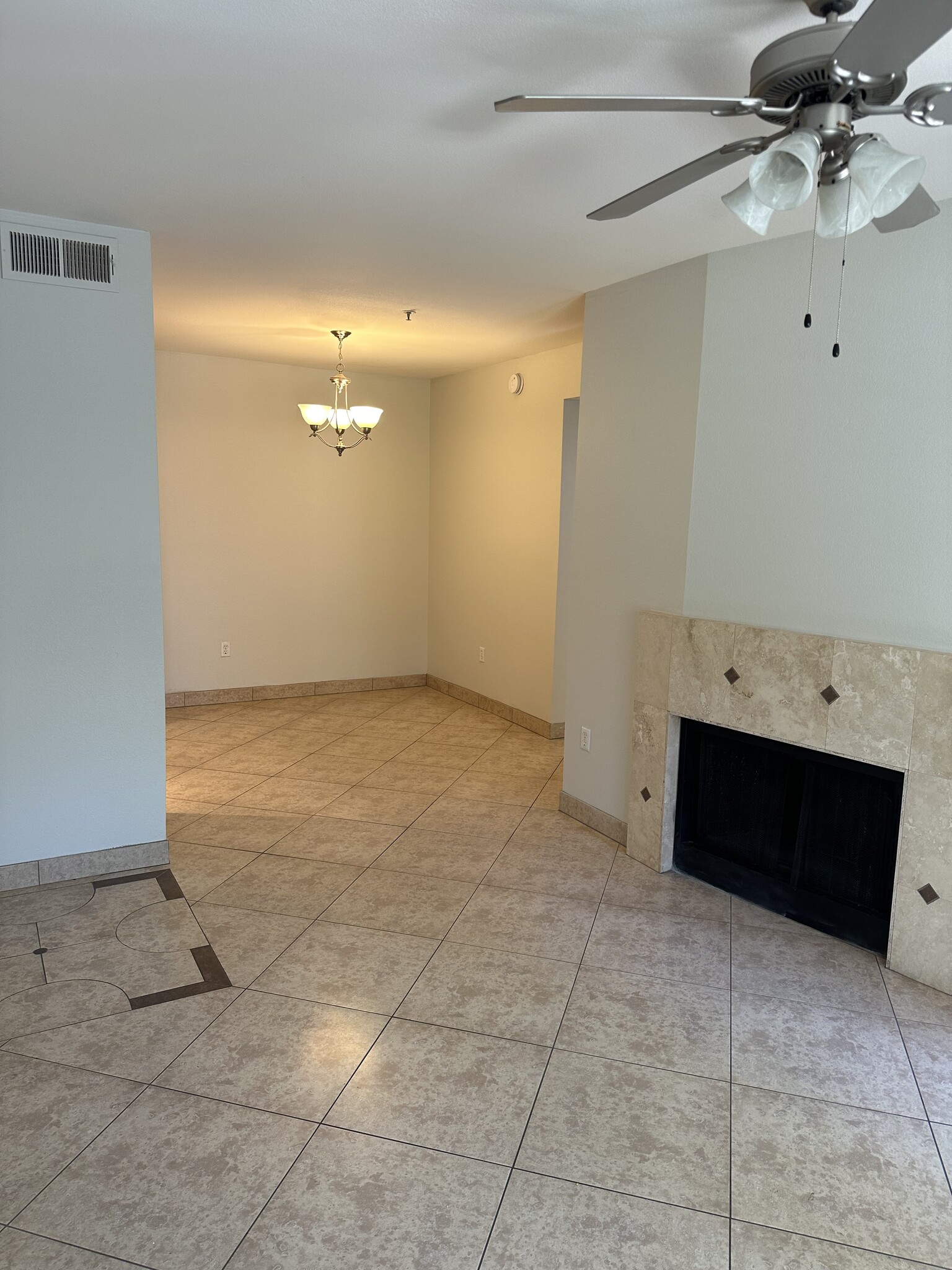 Building Photo - 9451 E Becker Ln