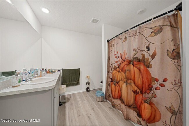 Building Photo - 487 Dadeville St SE