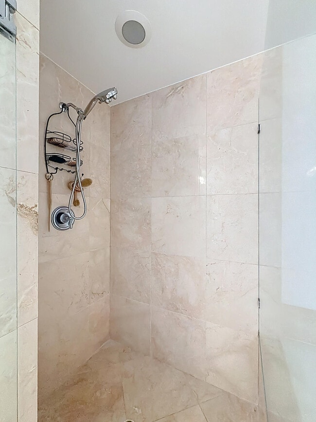 Building Photo - 450 N Federal Hwy