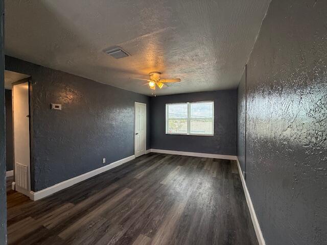 Building Photo - 1913 Division Ave