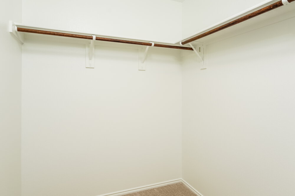 Building Photo - 5942 Wedgemere Dr