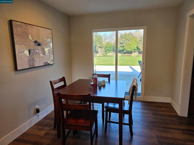 Building Photo - 1878 Elinora Dr