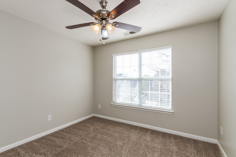 Building Photo - 14632 Laura Michelle Rd