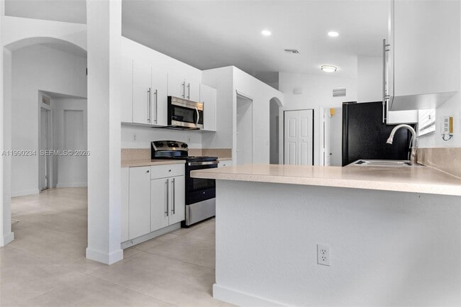 Building Photo - 9264 SW 209th Terrace