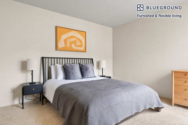 Building Photo - 541 Cutwater Ln