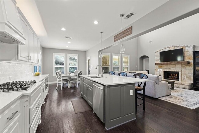 Building Photo - 1520 Rimstone Dr