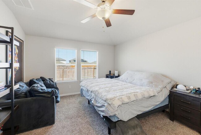 Building Photo - 17800 Fairbridge Ln