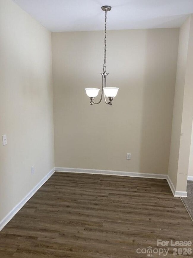 Building Photo - 10020 Kings Parade Blvd