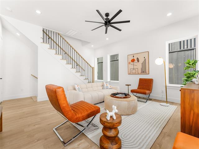 Building Photo - 2019 N Prairie Ave