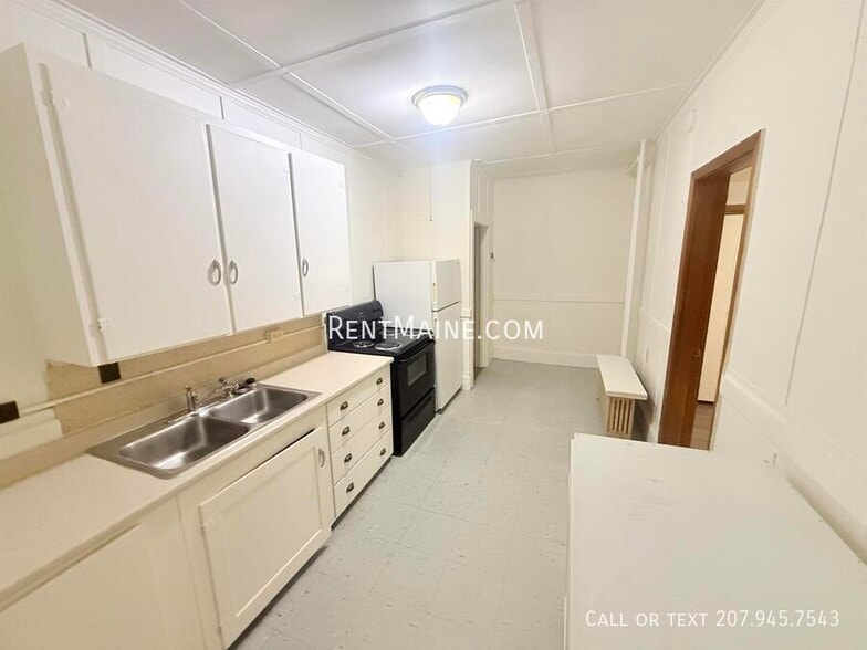 Building Photo - 75 Ohio St