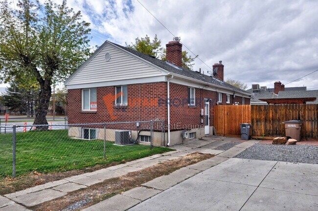 Building Photo - 1681 E 2100 S