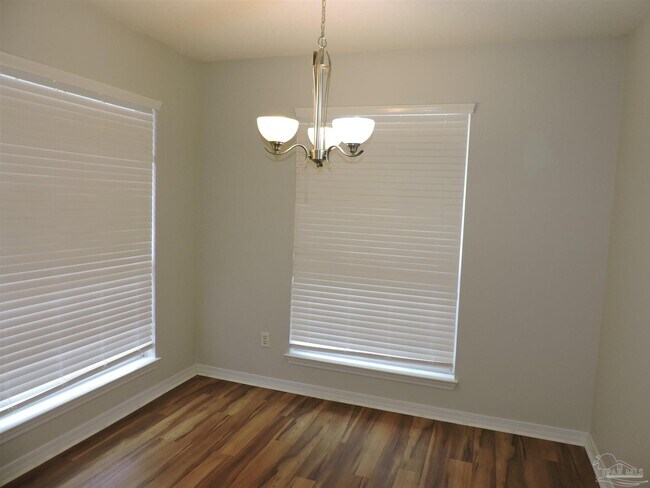 Building Photo - 1449 Greystone Dr