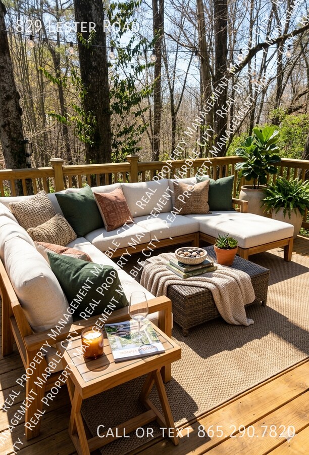 Building Photo - 829 Lester Rd