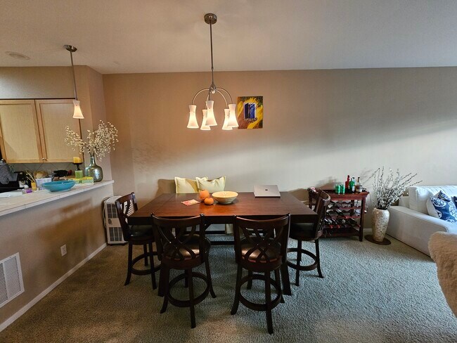 Building Photo - 12231 NE 109th Pl