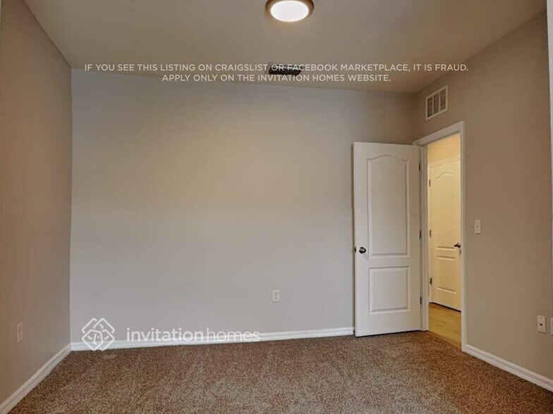 Building Photo - 8839 Indigo Trl Lp