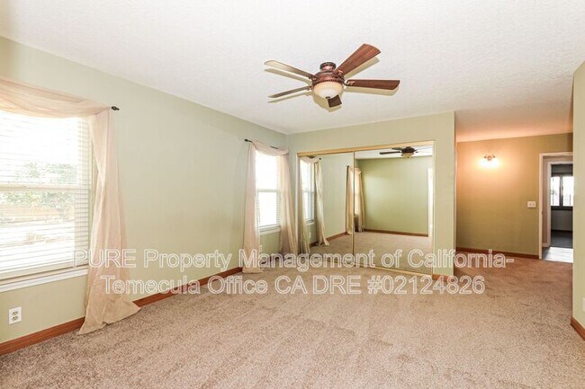 Building Photo - 26460 Spaniel Ln